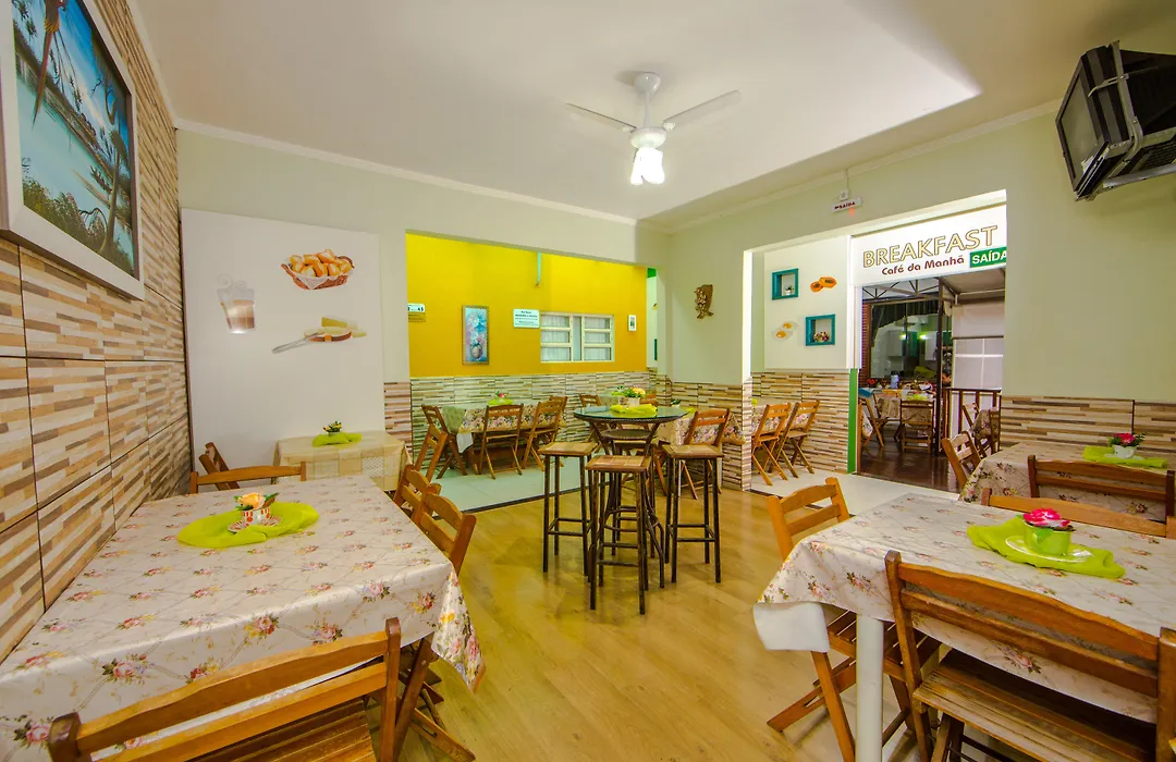 Hotel e Pousada Caroline-1